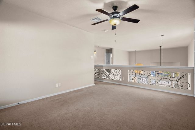 11365 W RANCH Court, El Paso, TX 79934