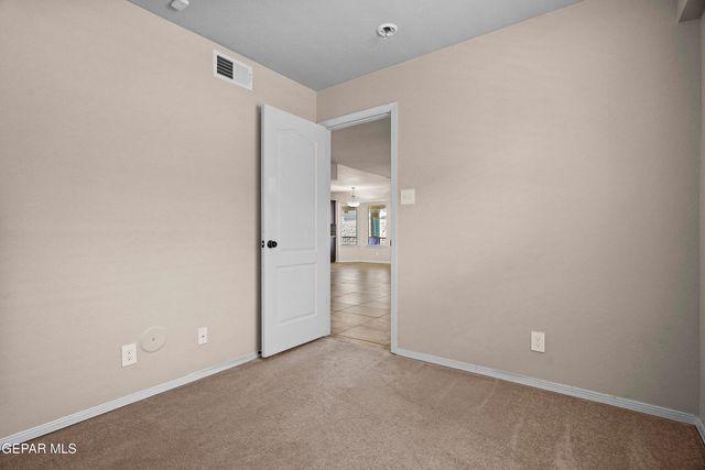 11365 W RANCH Court, El Paso, TX 79934