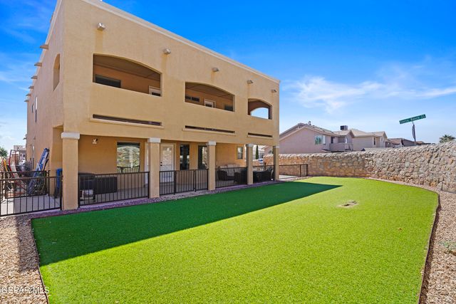 11365 W RANCH Court, El Paso, TX 79934
