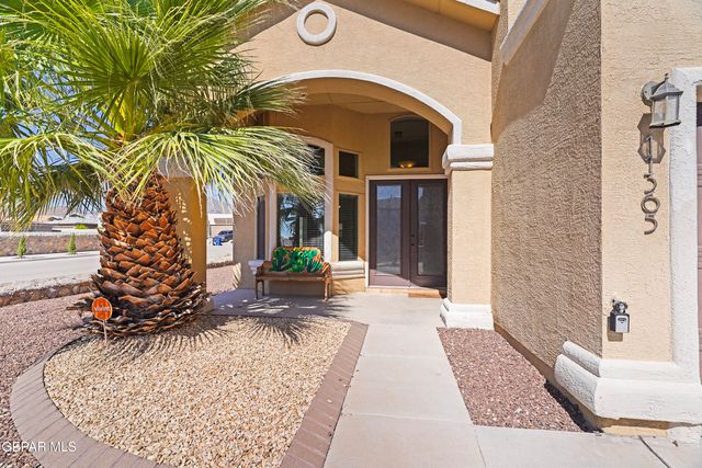11365 W RANCH Court, El Paso, TX 79934