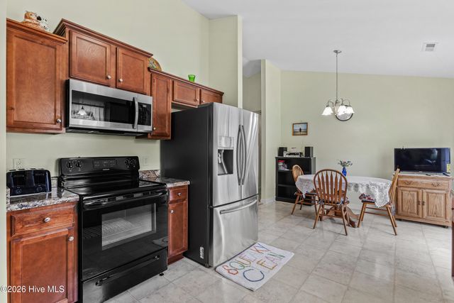 321 Basil Court, Hubert, NC 28539