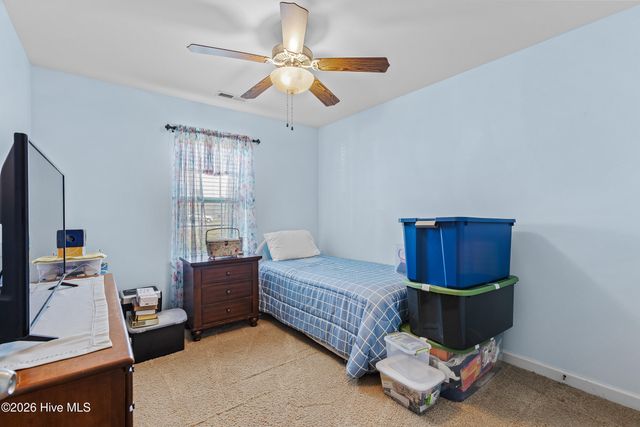 321 Basil Court, Hubert, NC 28539