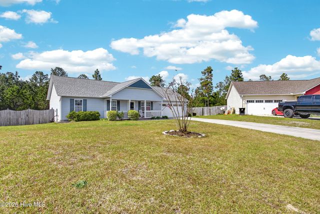 321 Basil Court, Hubert, NC 28539