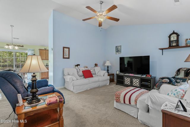 321 Basil Court, Hubert, NC 28539