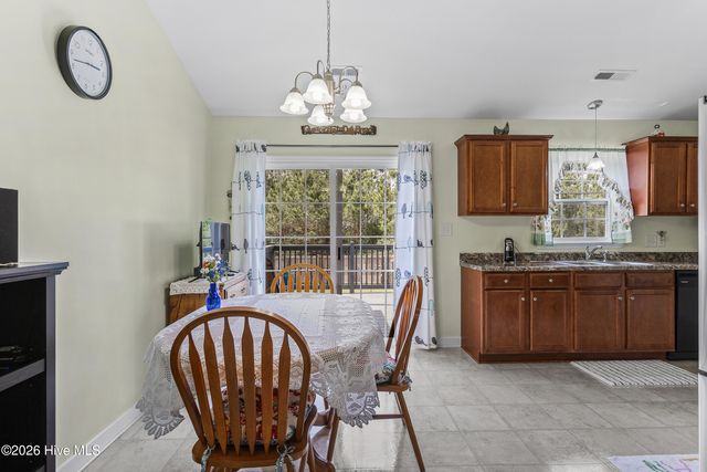 321 Basil Court, Hubert, NC 28539