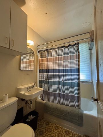 2806 Bellwood Avenue, Columbus, OH 43209