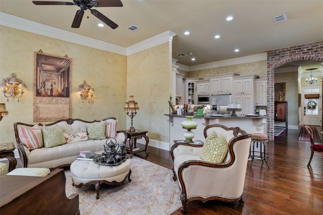 103 Calais Court, Bossier City, LA 71111