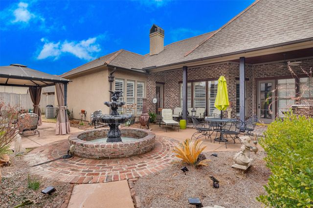 103 Calais Court, Bossier City, LA 71111