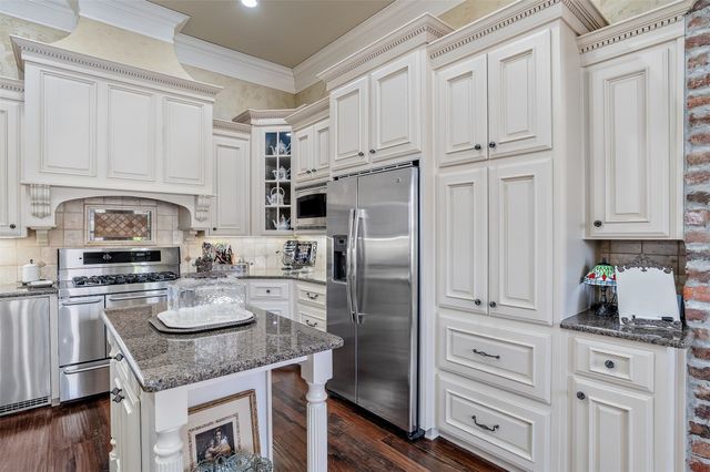 103 Calais Court, Bossier City, LA 71111