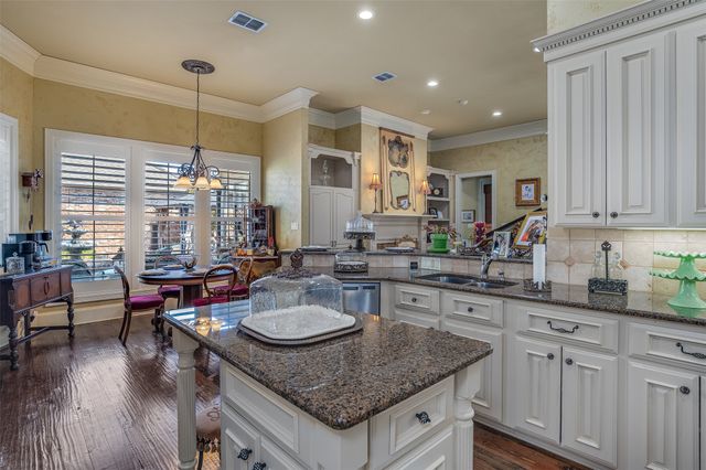 103 Calais Court, Bossier City, LA 71111