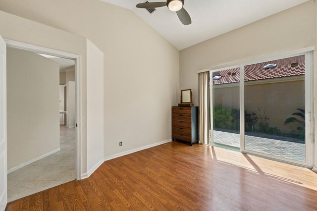 15 Via Carrara, Palm Beach Gardens, FL 33418