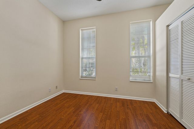 15 Via Carrara, Palm Beach Gardens, FL 33418