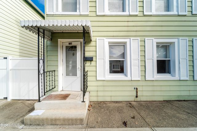2316 4th Avenue, Watervliet, NY 12189