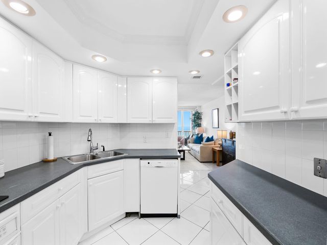 2200 S Ocean Ln 2607, Fort Lauderdale, FL 33316