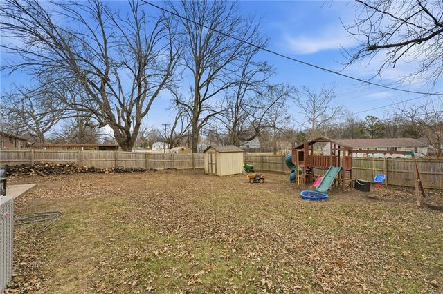 403 ROBIE Drive, Belton, MO 64012