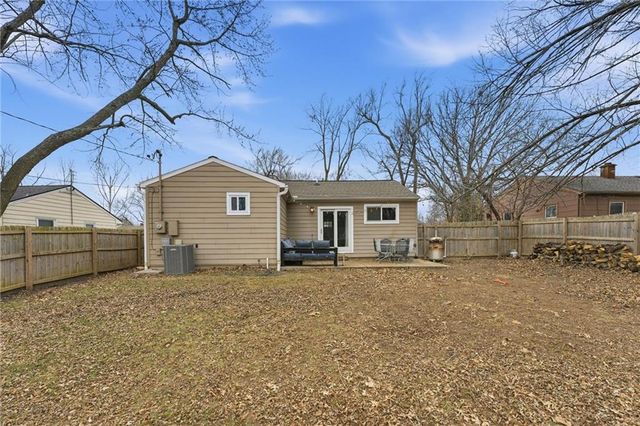 403 ROBIE Drive, Belton, MO 64012