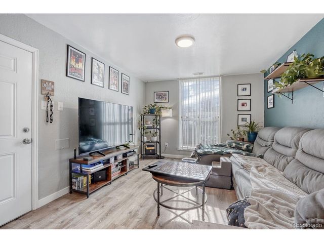 1995 Ingalls St, Lakewood, CO 80214