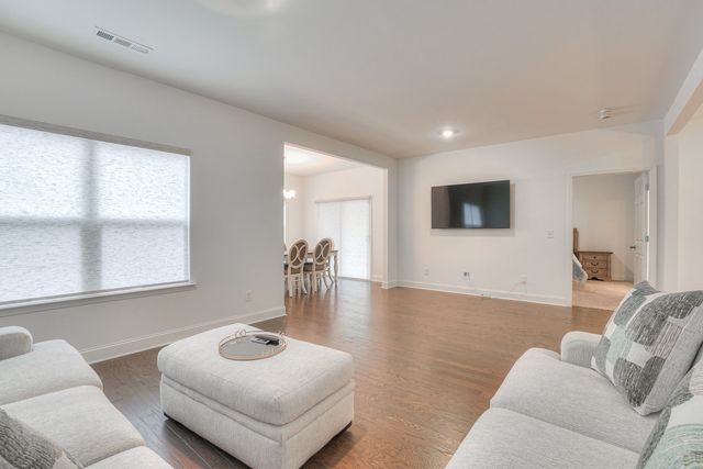 2309 Laurelstone Dr, Murfreesboro, TN 37130