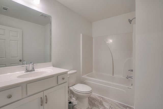 2309 Laurelstone Dr, Murfreesboro, TN 37130