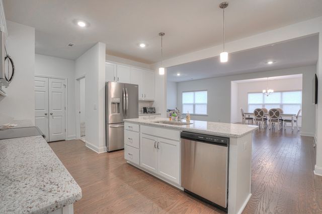 2309 Laurelstone Dr, Murfreesboro, TN 37130