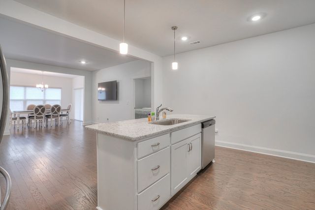 2309 Laurelstone Dr, Murfreesboro, TN 37130