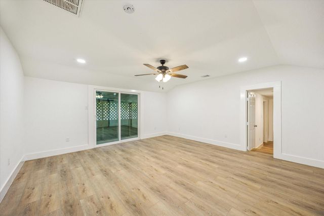 1714 Hawthorne Street, La Marque, TX 77568