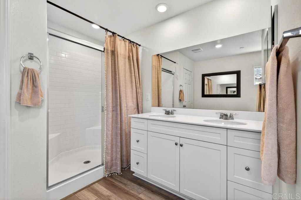 Image 18 of property listing at 10739 Porter, Spring Valley, CA 91978