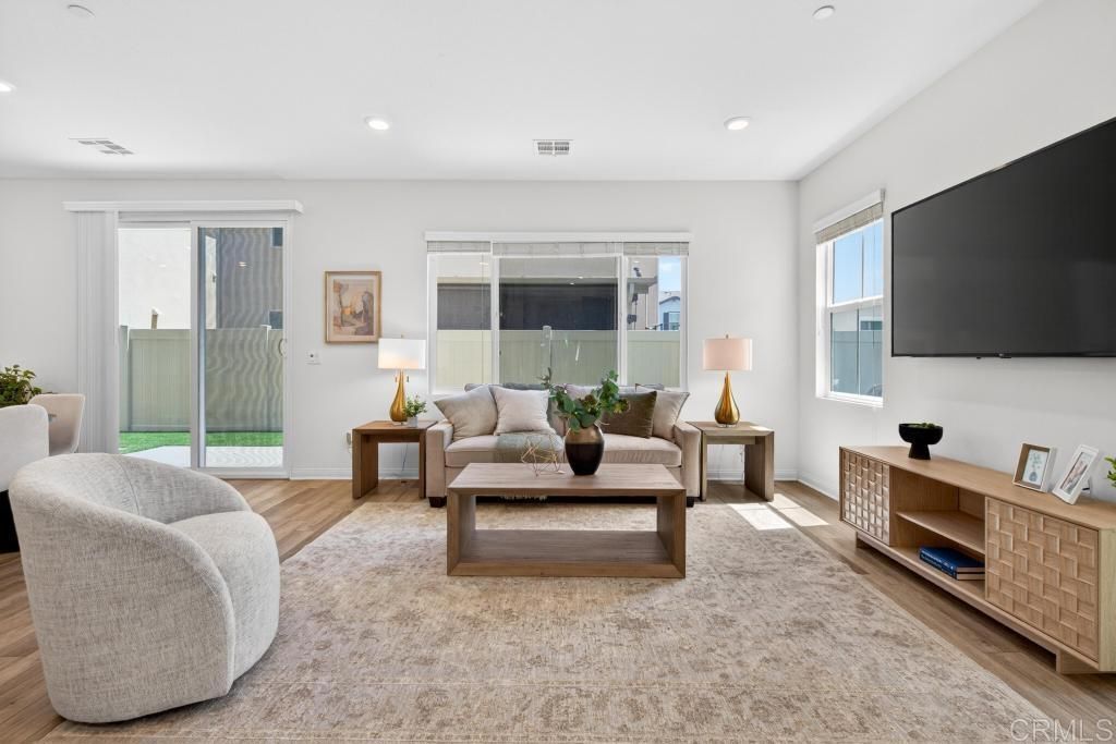 Image 3 of property listing at 10739 Porter, Spring Valley, CA 91978