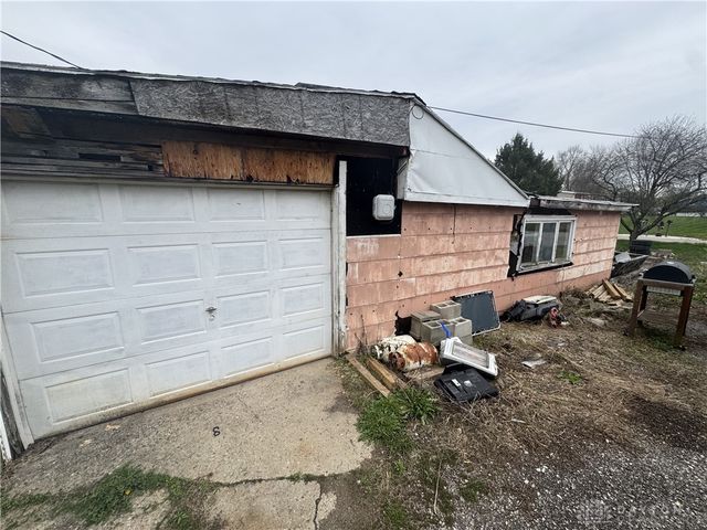 5225 N Front Street, Covington, OH 45318
