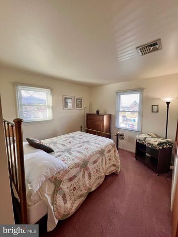 806 E PAOLI ST, Allentown, PA 18103