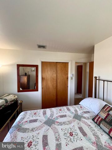 806 E PAOLI ST, Allentown, PA 18103