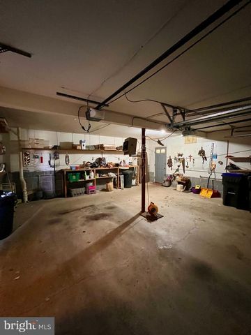 806 E PAOLI ST, Allentown, PA 18103