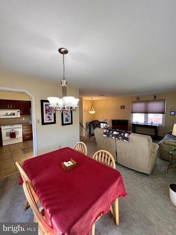 806 E PAOLI ST, Allentown, PA 18103