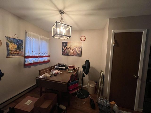 4615 S Woodland DRIVE, Greenfield, WI 53220