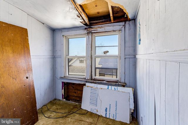 826 BERGEN ST, Gloucester City, NJ 08030