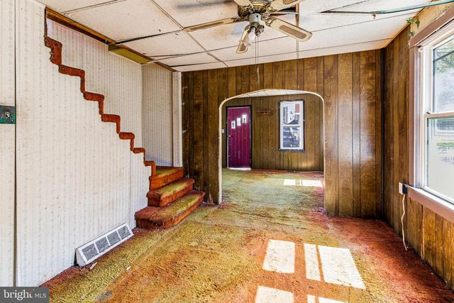 826 BERGEN ST, Gloucester City, NJ 08030