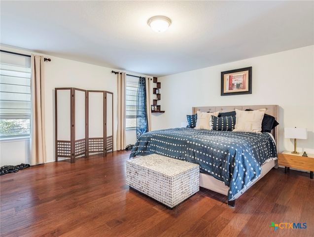 813 Foxtail Run, San Marcos, TX 78666
