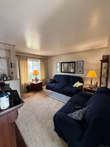 15615 Canberra Street, Roseville, MI 48066