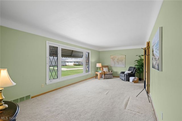 1849 Empire Road, Wickliffe, OH 44092