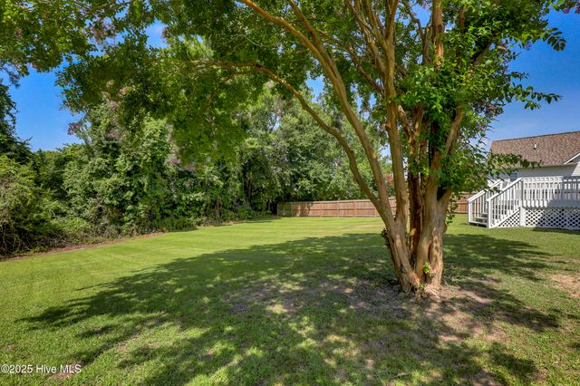 210 Newport Drive, Jacksonville, NC 28540