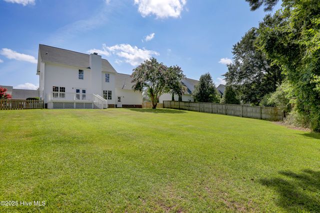 210 Newport Drive, Jacksonville, NC 28540