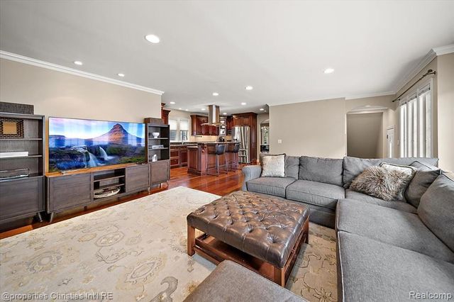 1484 Bird Avenue, Birmingham, MI 48009