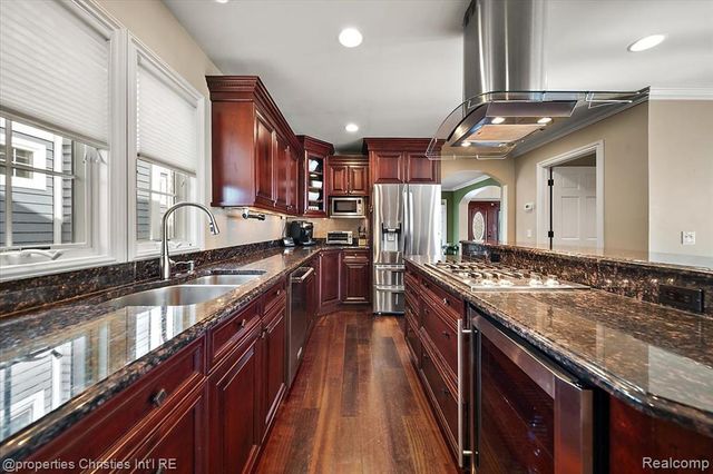 1484 Bird Avenue, Birmingham, MI 48009