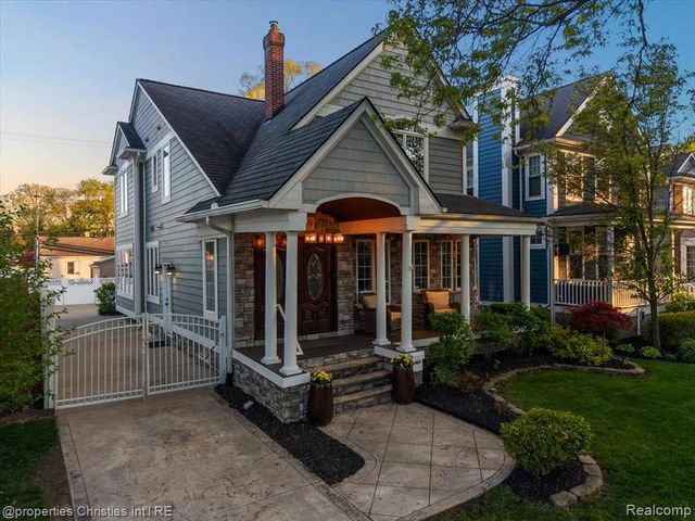 1484 Bird Avenue, Birmingham, MI 48009