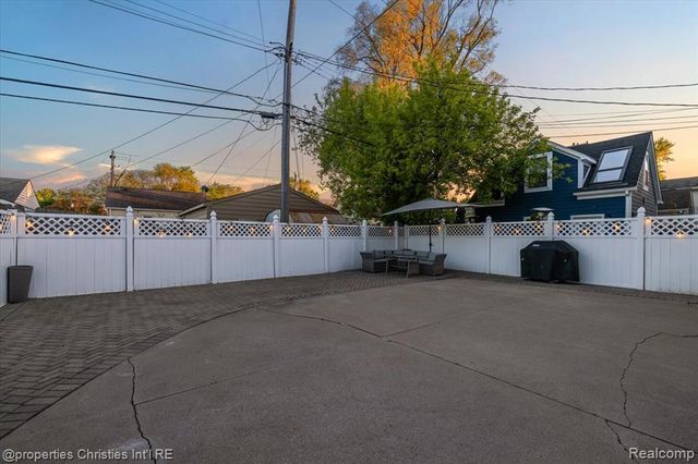 1484 Bird Avenue, Birmingham, MI 48009