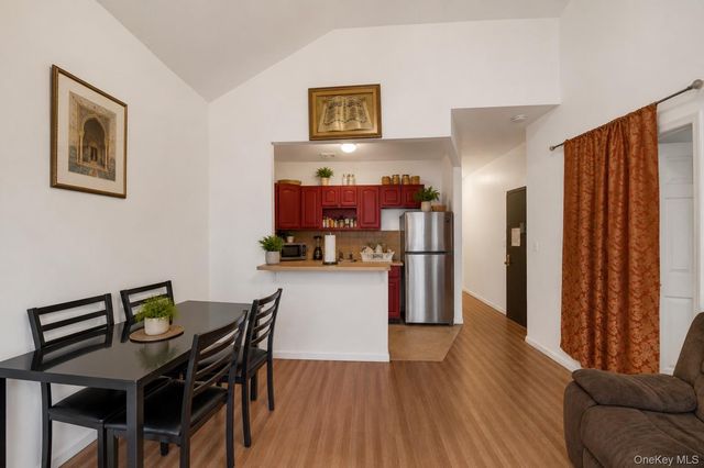 453 E 181 Street, Bronx, NY 10457