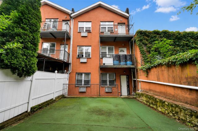 453 E 181 Street, Bronx, NY 10457