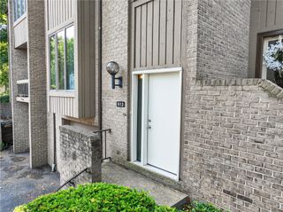 512 Dogwood Ct, Ross Twp, PA 15237