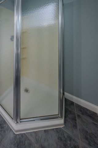 10 Richards Rd, Weymouth, MA 02189