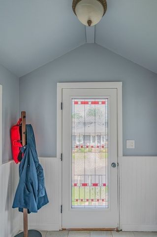 10 Richards Rd, Weymouth, MA 02189